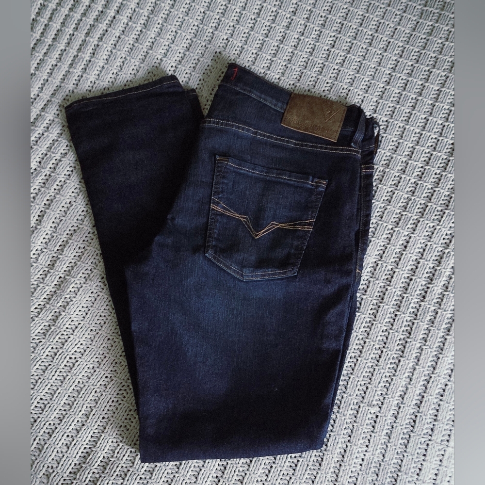 Guess Jeans Men's 38x32 - Picture 7 of 7